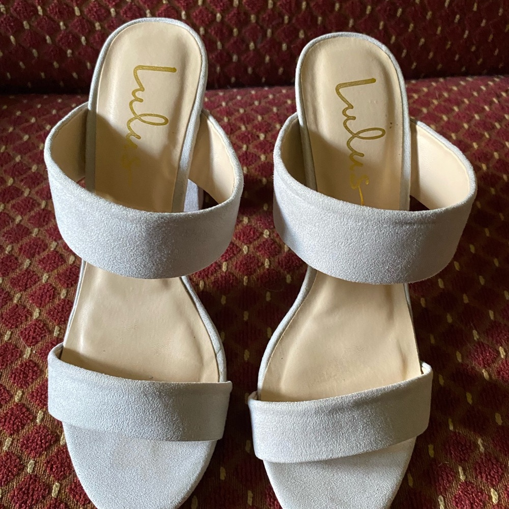 Almost New Lulu’s Grey Vegan Suede Sandals